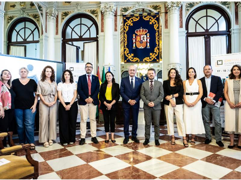 Foto de familia CM Málaga