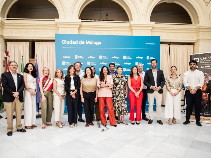 Rueda de prensa CM Málaga - foto de familia